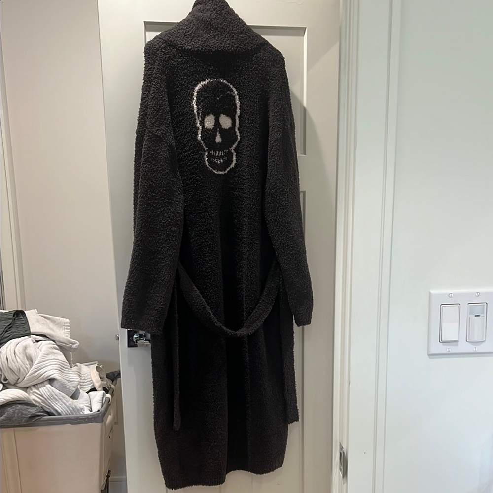 Barefoot Dreams Cozy Chic Skull Robe size 3